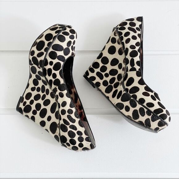 Betsey Johnson Mixxy Calf Hair Wedge Pump Shoes - Picture 7 of 14